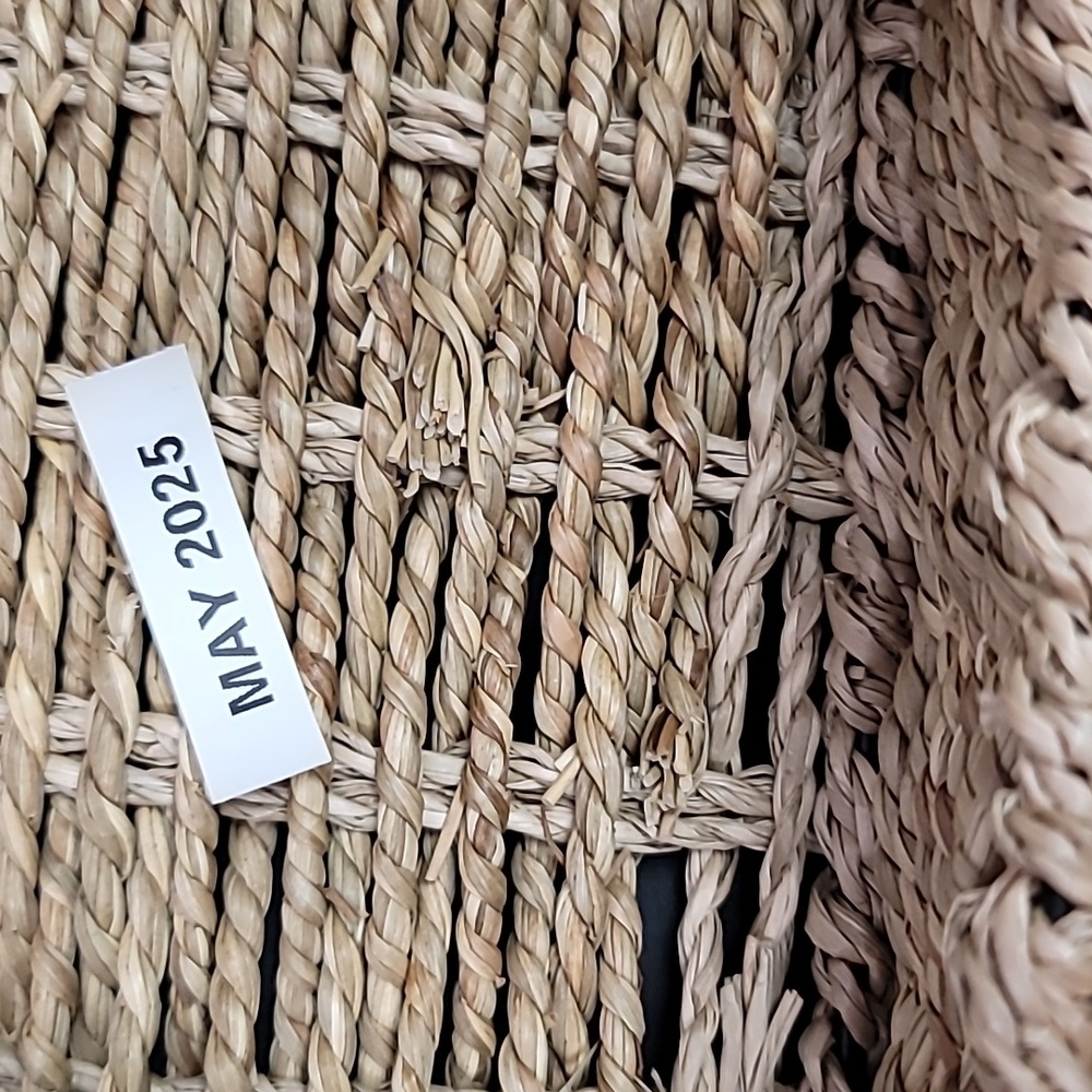 Dymo LetraTag Label Maker - Picture 6 of 6